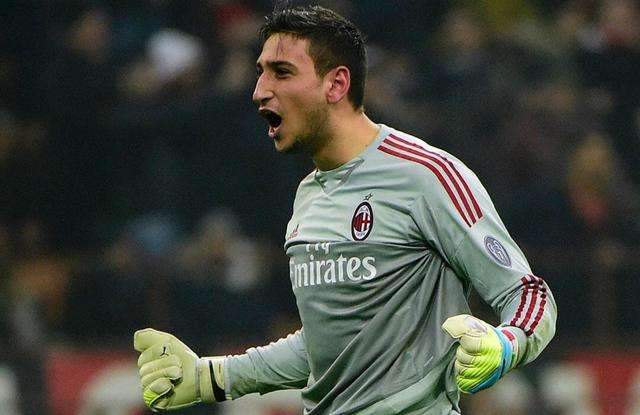  意甲传奇退役，布冯含泪告别绿茵场  